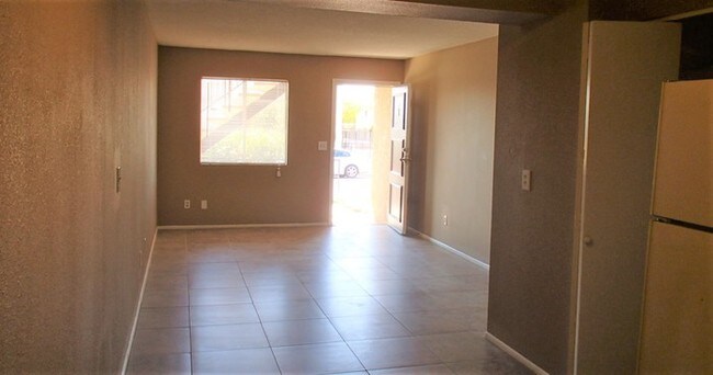 Foto del edificio - 1615 N 51st St