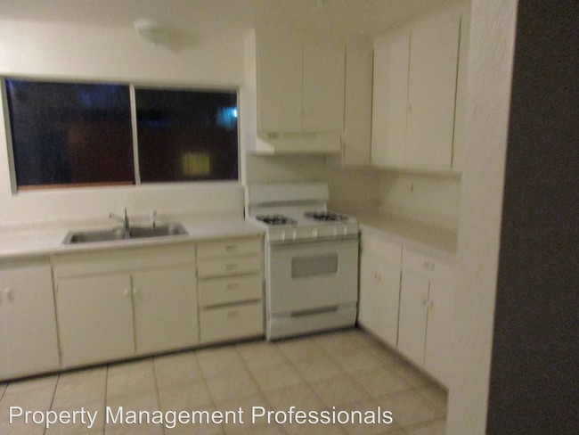 Foto del edificio - 719-719 SE 9th St