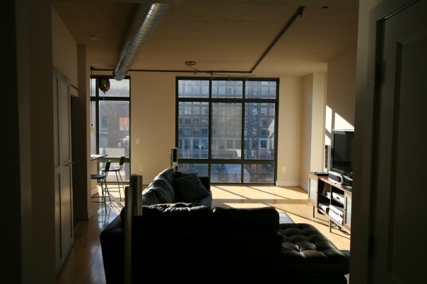 Building Photo - 520 John Carlyle St