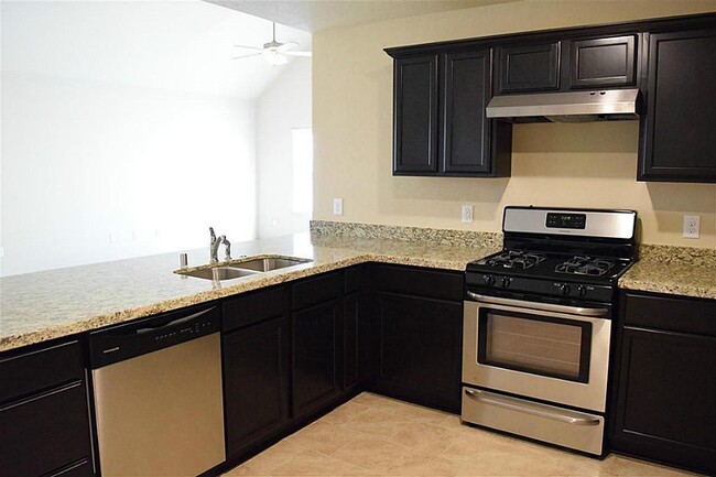 Building Photo - 21630 Messara Ct