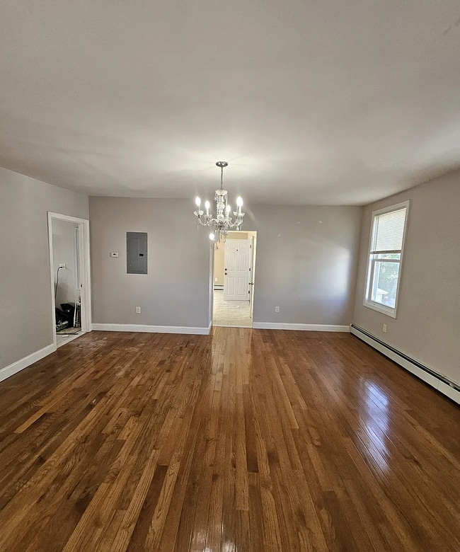 Foto del edificio - 6 Pilgrim Rd