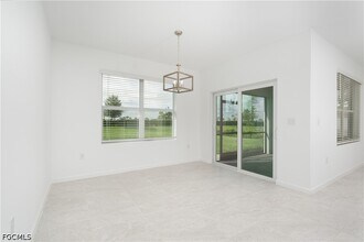 Building Photo - 42380 Cascade Dr