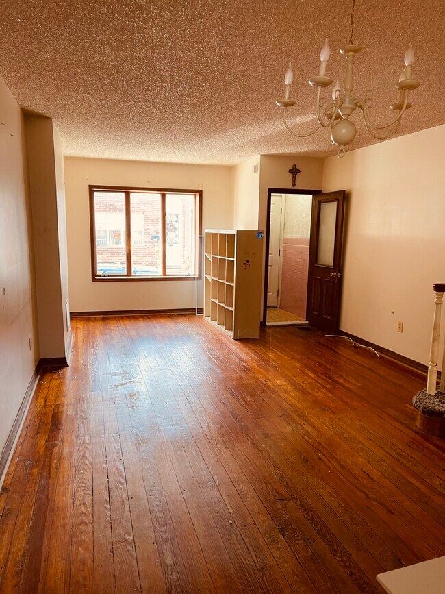 Foto del edificio - 2415 S Hicks St