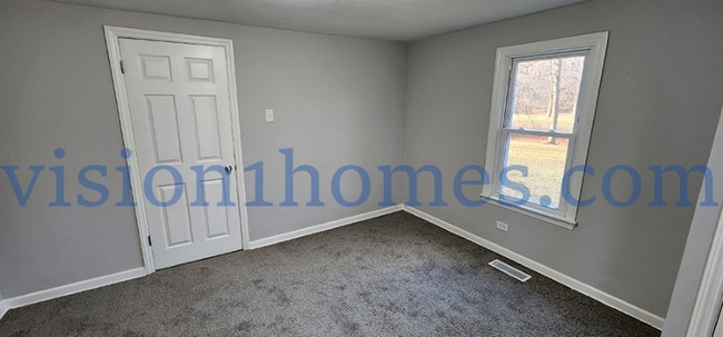 Building Photo - 1018 Sherman Ave