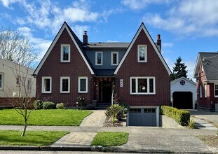 Building Photo - 2335 47th Ave SW