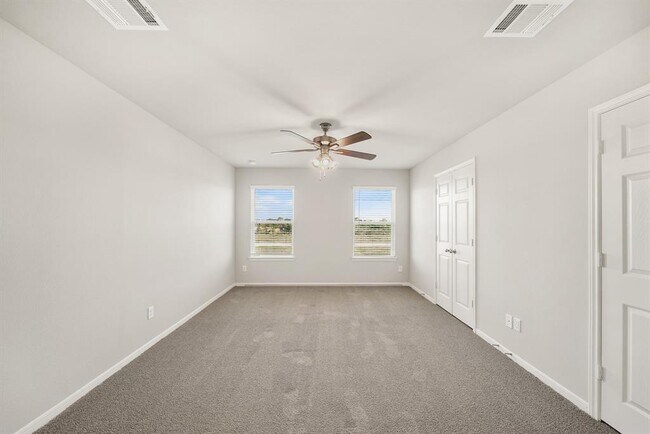 Building Photo - 13305 Nabob Dr