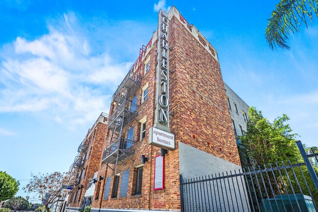 Building Photo - The Charleston Apartments