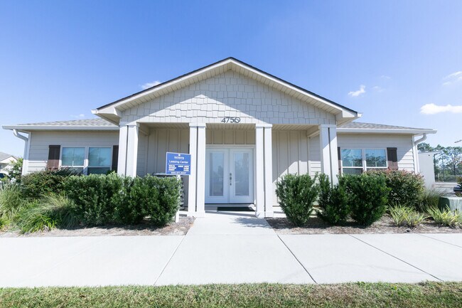 Foto del edificio - 696 Patriots Place