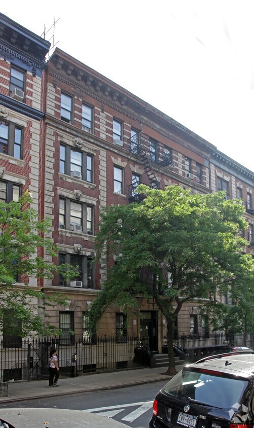 Building Photo - 211-213 W 108th St