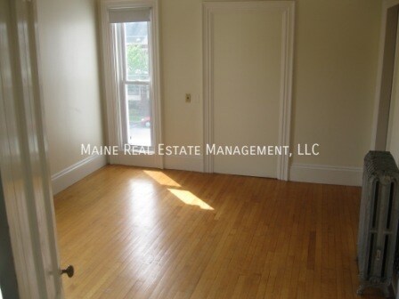 Building Photo - 224 State St