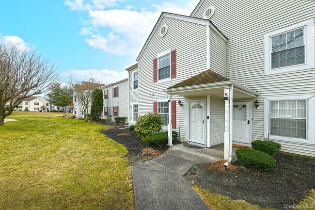 Foto del edificio - 171 Fairview Cir