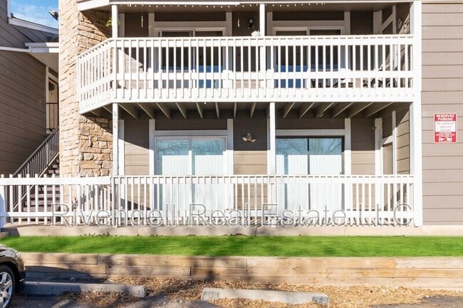 Photo - 18051 E Kentucky Ave Apartment