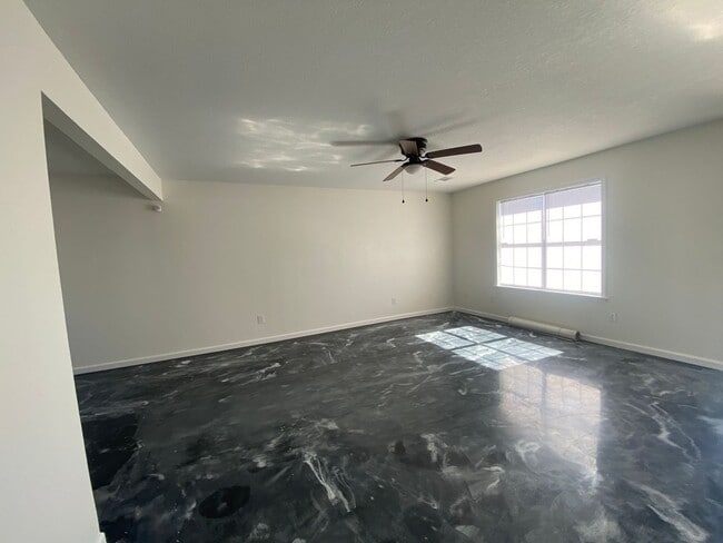 Building Photo - 2502 Jeanne McQueen Pl