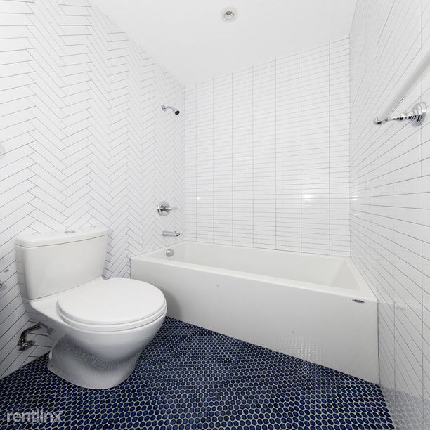 Foto del edificio - 358 11th St