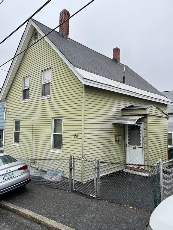 24 Prospect St, Lowell, MA 01852 House Rental in Lowell, MA