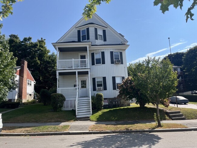 Building Photo - 98 Puritan Ave