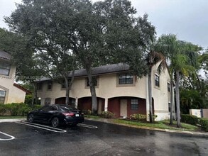 Building Photo - 2878 Coral Springs Dr
