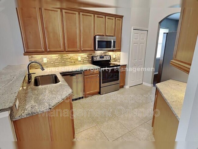 Foto del edificio - 4338 Heirloom Rose Pl