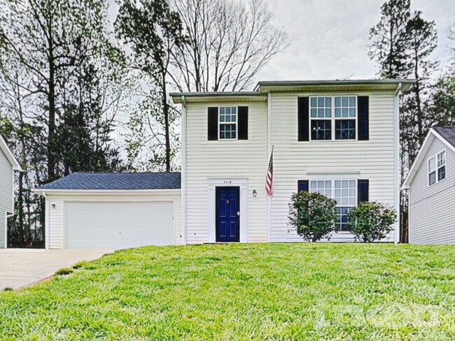 Foto del edificio - 7116 Lowen Rd