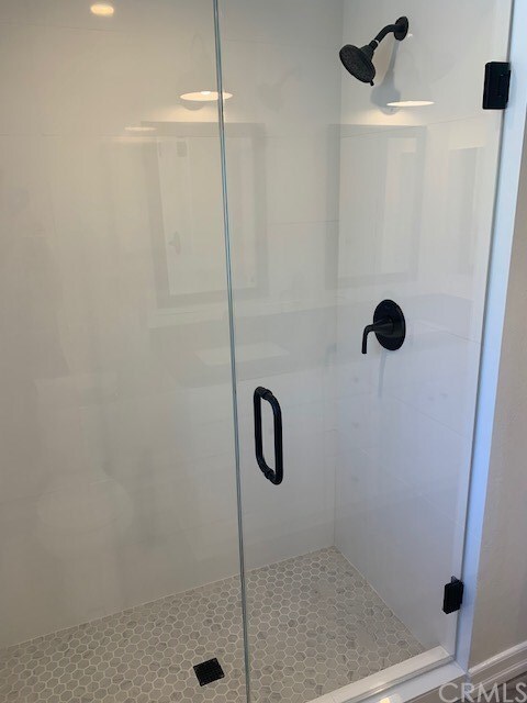 Building Photo - 19 Woodleaf