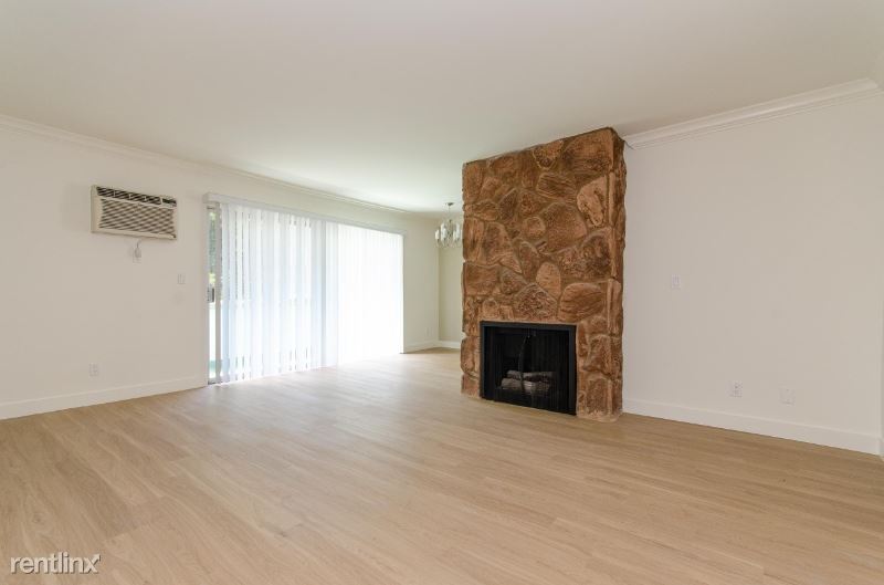 Foto principal - 11657 Rochester Ave
