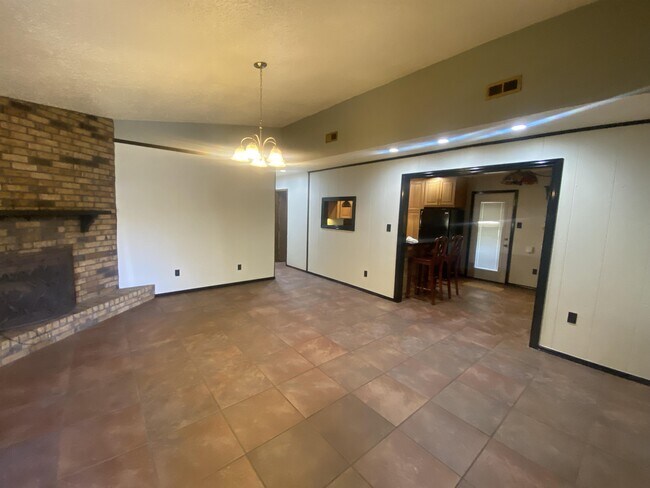 Foto del edificio - 4610 Windsor Dr