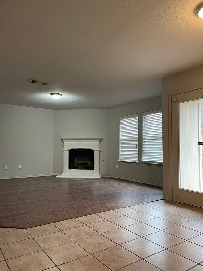 Foto del edificio - 3613 Dove Ln