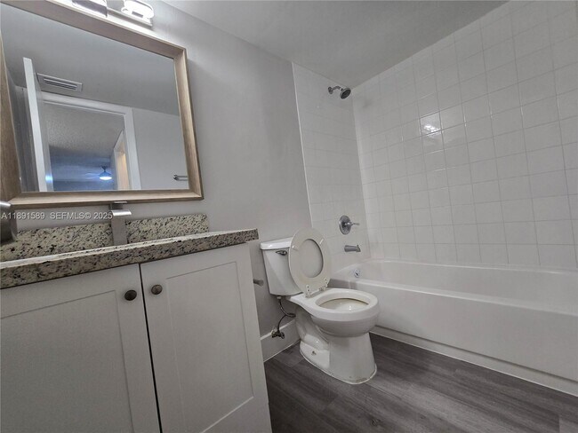 Foto del edificio - 1400 Jefferson Dr