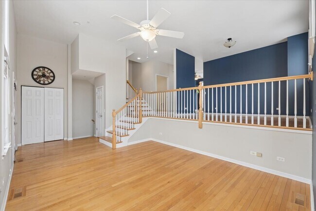 Foto del edificio - 12 Park Ave