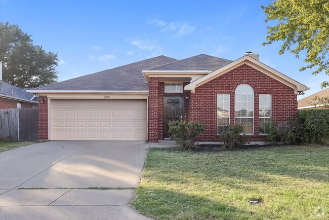 Building Photo - 8600 Cove Meadow Ln