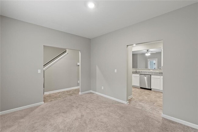 Foto del edificio - 2650 Axel Rdg