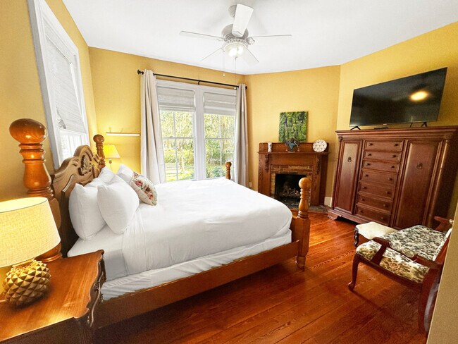 Foto del edificio - 205 SE 7th St