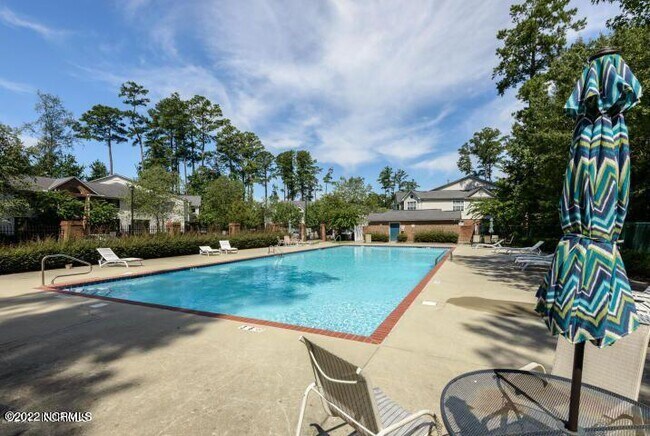 Building Photo - 1105 Turtle Creek Rd