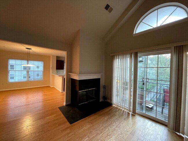 Building Photo - 112 Kendrick Pl
