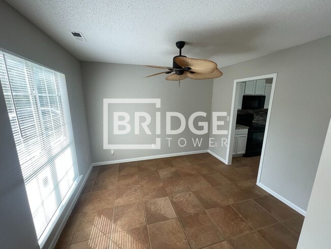 Building Photo - 5817 Country Walk Dr. Charlotte, NC. 28212