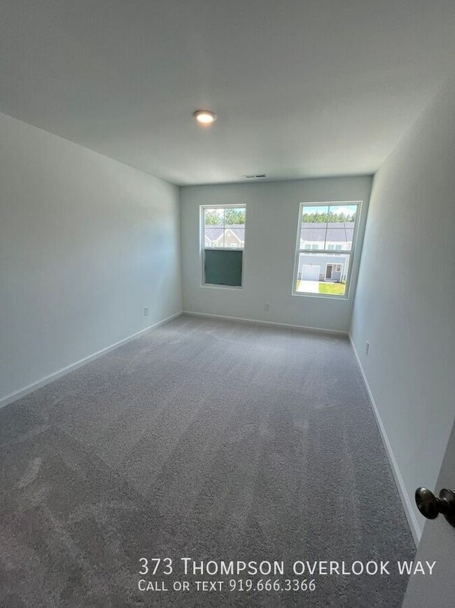 Foto del edificio - 373 Thompson overlook Way