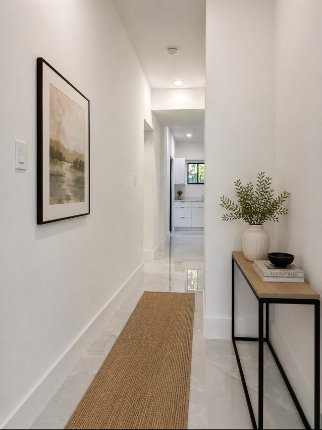 Foto del edificio - 329 NW 17th Ave