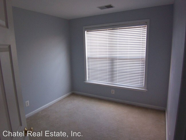 Building Photo - 3 br, 2.5 bath House - 6412 Hawk View Lane
