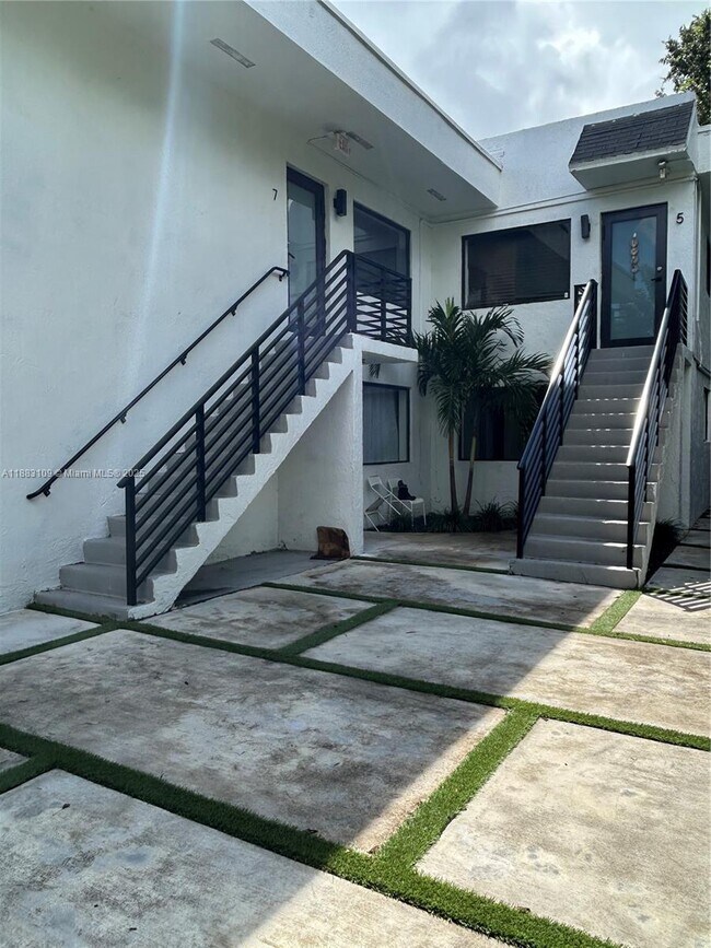 Building Photo - 37 NW 59th St