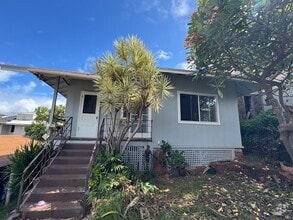 Building Photo - 3726 Crater Rd