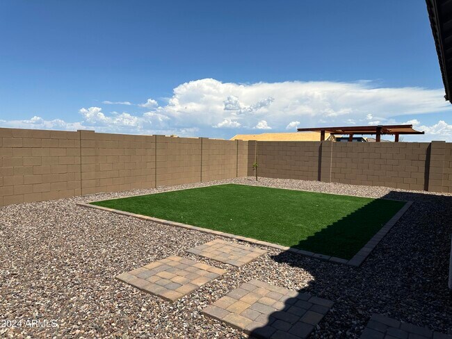 Building Photo - 36610 W Mediterranean Way