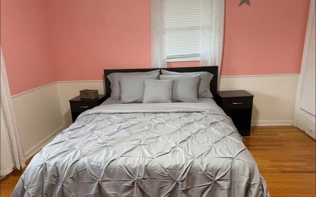 Building Photo - 449 Jensen Rd