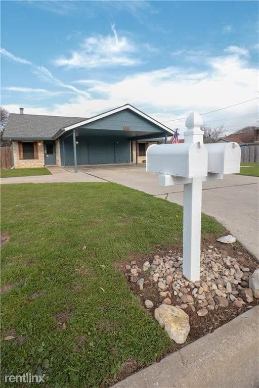 Building Photo - 4011 Williams Dr