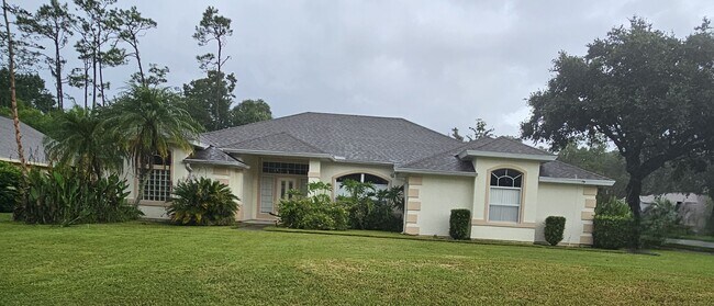 Foto del edificio - Spacious 4 Bedroom Home in Breakaway Trail...