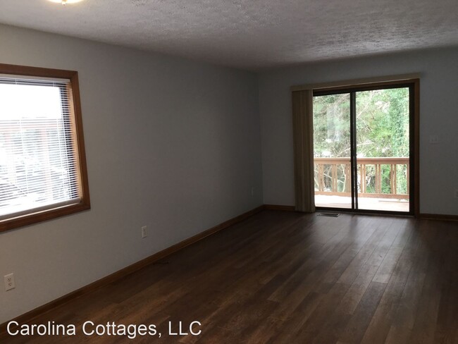 Building Photo - 2 br, 2 bath House - 581 Courtwood Lane Un...