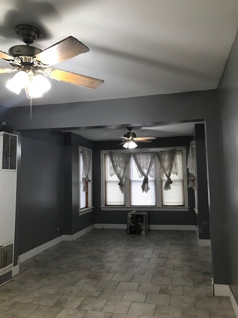 Living Room - 2443 S Christiana Ave