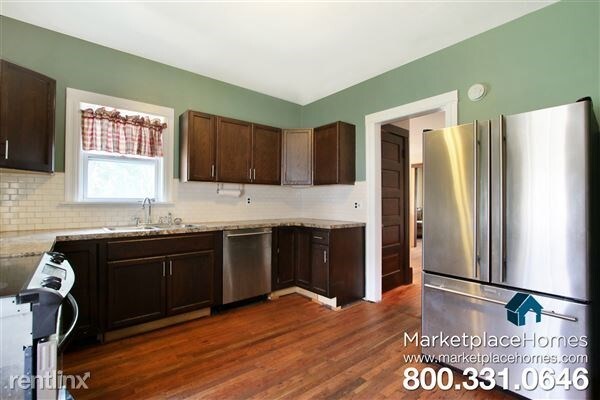Building Photo - 96 Ahrens St