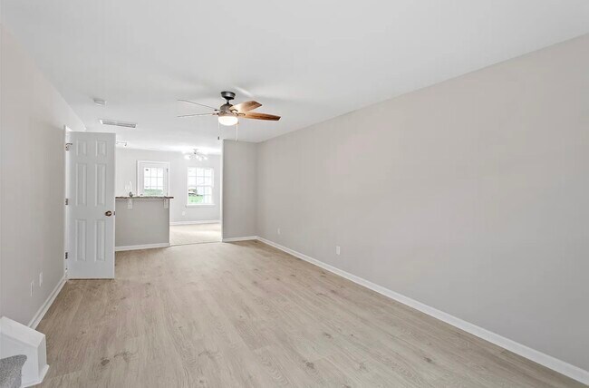 Building Photo - 5340 Big Bass Dr