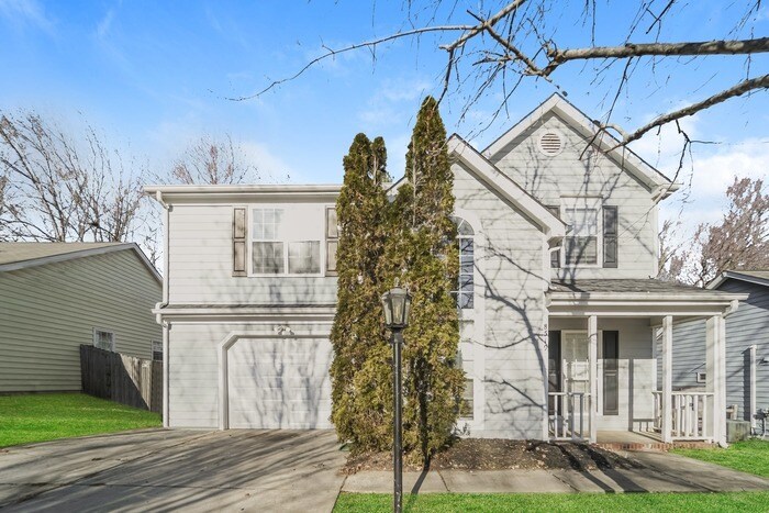 Primary Photo - Gorgeous 3 Bedroom Home