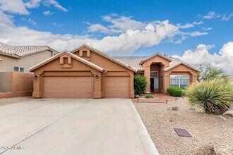 Building Photo - 11065 E White Feather Ln